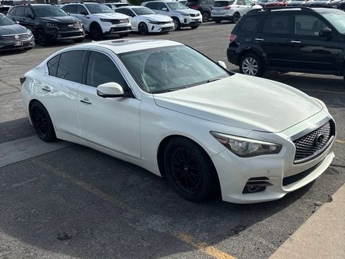Used 2014 INFINITI Q50 Premium w/ Deluxe Touring Package AWD/4WD image 3