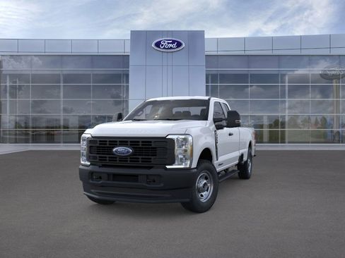 New 2024 Ford F350 XL w/ FX4 Off-Road Package image 2