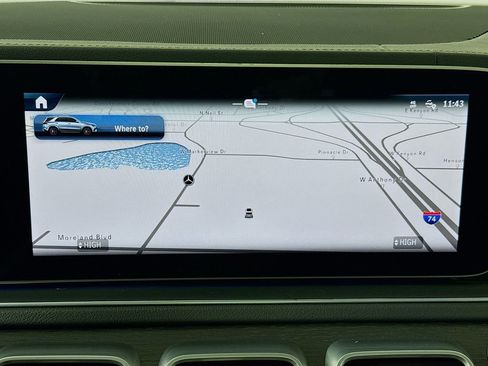 Used 2024 Mercedes-Benz GLE 350 4MATIC image 13