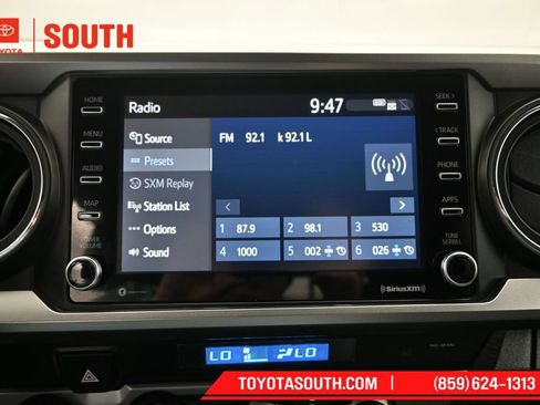 Used 2023 Toyota Tacoma SR5 AWD/4WD image 16