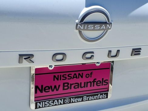 New 2026 Nissan Rogue S image 6
