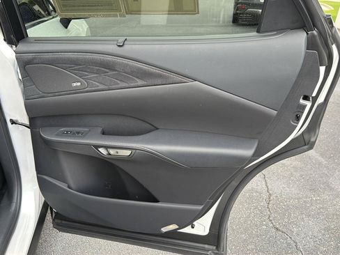 Certified 2024 Lexus RX 350 FWD w/ Convenience Package image 16
