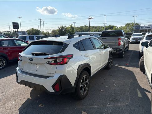Used 2024 Subaru Crosstrek 2.0i Premium AWD/4WD image 31