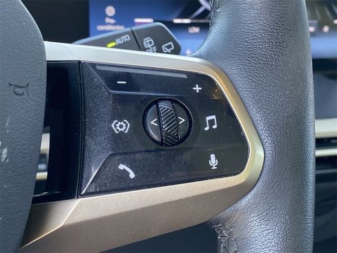 Used 2025 BMW iX xDrive50 image 33