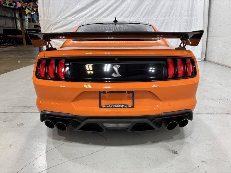 Used 2020 Ford Mustang Shelby GT500 w/ Carbon Fiber Track Pack RWD image 5