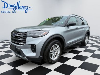 Used 2025 Ford Explorer Active w/ Active Comfort Package