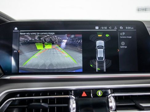 Used 2021 BMW X6 xDrive40i w/ M Sport Package image 28