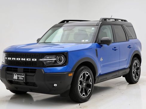 Used 2025 Ford Bronco Sport Outer Banks w/ Outer Banks Tech Package+ image 5