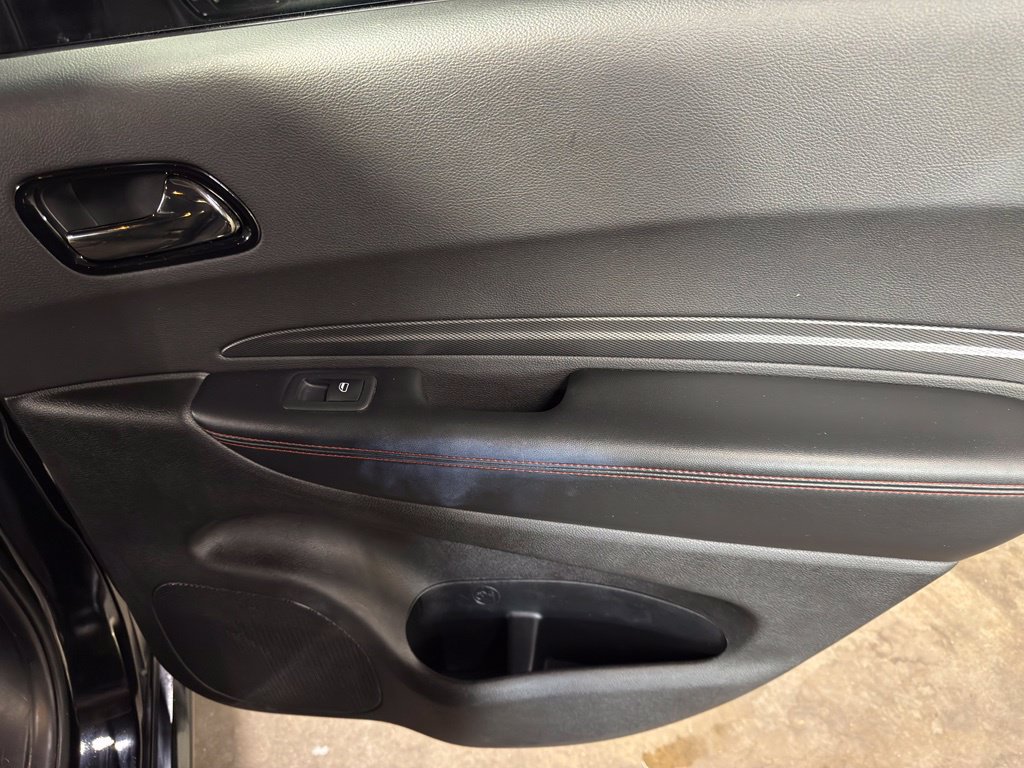 Used 2025 Dodge Durango GT AWD/4WD image 25