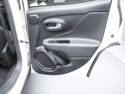 Used 2022 Jeep Renegade Trailhawk w/ Sun/Sound Group image 33