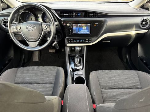 Certified 2018 Toyota Corolla iM image 21