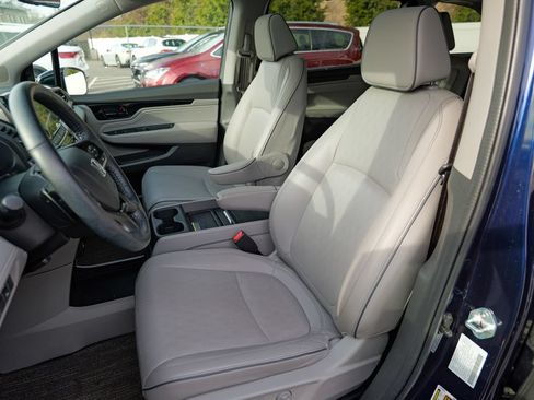 Used 2024 Honda Odyssey Elite image 22