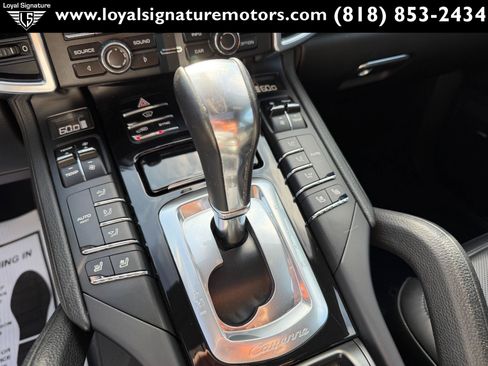 Used 2014 Porsche Cayenne Platinum Edition AWD/4WD image 28