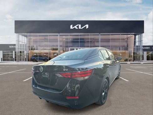 Used 2022 Nissan Sentra SV image 8