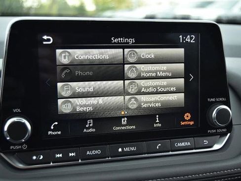 New 2026 Nissan Rogue SV image 14