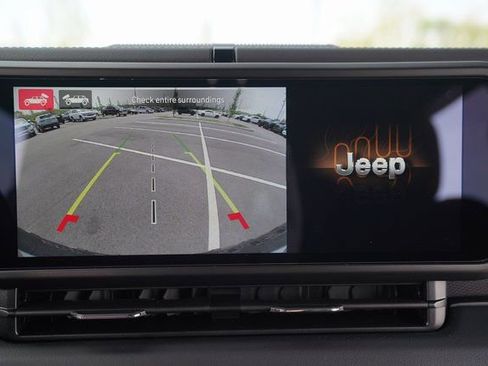 New 2024 Jeep Wrangler Unlimited Rubicon w/ Capability Package image 26