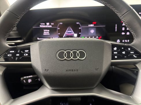 Used 2025 Audi Q5 Prestige AWD/4WD image 24