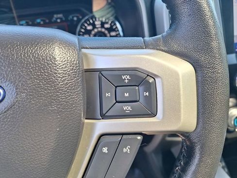 Used 2020 Ford F150 Lariat w/ Equipment Group 502A Luxury AWD/4WD image 21