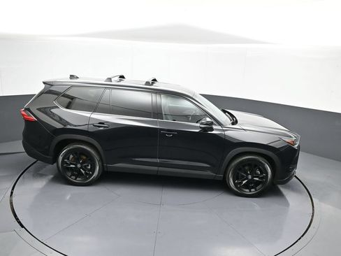 Used 2024 Toyota Grand Highlander AWD image 38