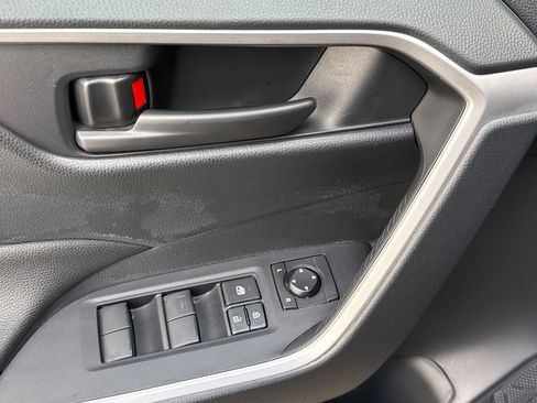 Used 2024 Toyota RAV4 LE image 14