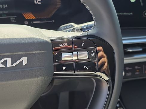 New 2026 Kia Sorento EX image 32