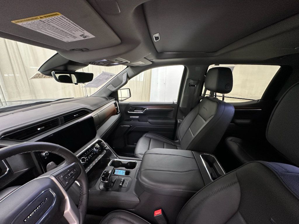 Used 2026 GMC Sierra 1500 Denali w/ Denali Reserve Package AWD/4WD image 32