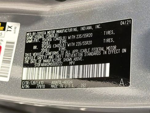Used 2021 Toyota Highlander Platinum FWD image 28