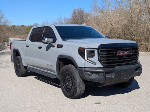 Used 2024 GMC Sierra 1500 AT4X w/ AT4X AEV Edition image 11