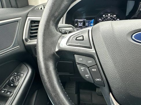 Certified 2022 Ford Edge SEL w/ Convenience Package AWD/4WD image 35