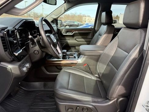 Used 2023 GMC Sierra 1500 SLT w/ SLT Premium Package image 13