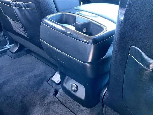 Used 2025 Kia Telluride S image 33