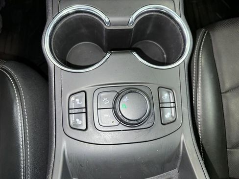 Certified 2023 GMC Terrain SLT w/ LPO, Floor Liner Package image 17