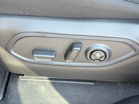 New 2026 Jeep Grand Cherokee Laredo RWD image 22