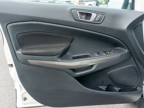 Used 2020 Ford EcoSport SE image 17