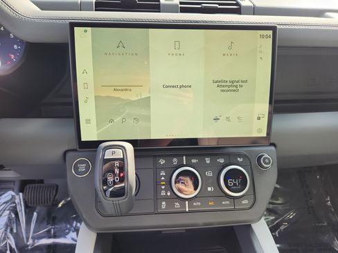 Used 2026 Land Rover Defender 110 S image 15