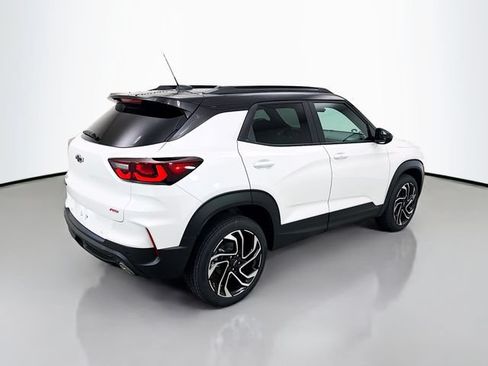 New 2026 Chevrolet TrailBlazer RS w/ Convenience Package AWD/4WD image 9