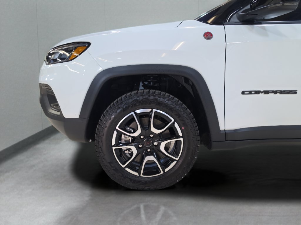 New 2026 Jeep Compass Trailhawk AWD/4WD image 24