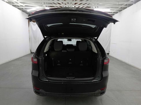 Used 2024 MAZDA CX-90 Plug-In Hybrid w/ Preferred AWD/4WD image 31