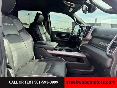 Used 2021 RAM 2500 Laramie w/ Night Edition image 11