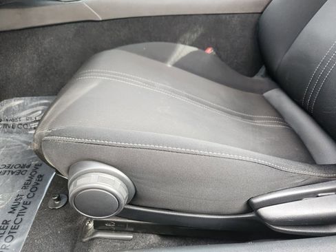 Used 2023 MAZDA MX-5 Miata Club image 16