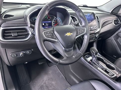 Used 2022 Chevrolet Equinox Premier AWD/4WD image 10