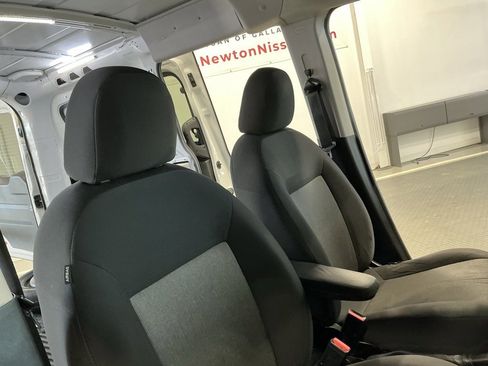 Used 2017 RAM ProMaster City Tradesman SLT w/ Rear Back-up Camera Group image 21