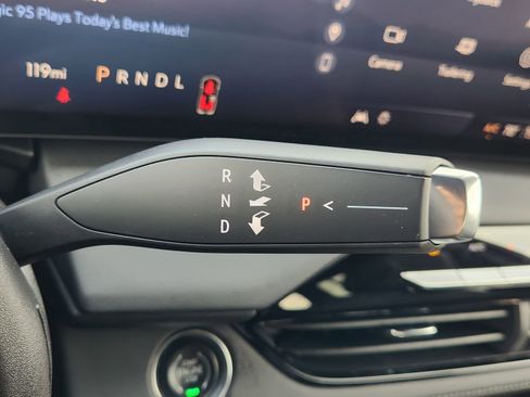 New 2026 Buick Enclave Avenir w/ Super Cruise Package image 24