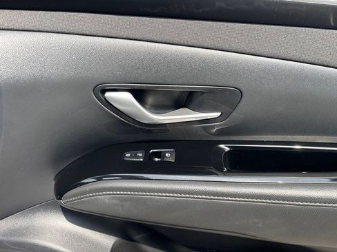 Used 2023 Hyundai Tucson Limited AWD/4WD image 15