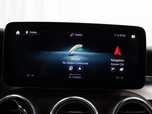 Used 2022 Mercedes-Benz GLC 300 4MATIC w/ Driver Assistance Package image 45