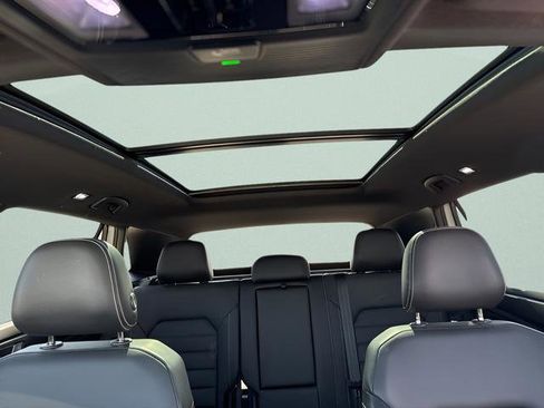 Used 2024 Volkswagen Atlas Cross Sport SEL R-Line image 22