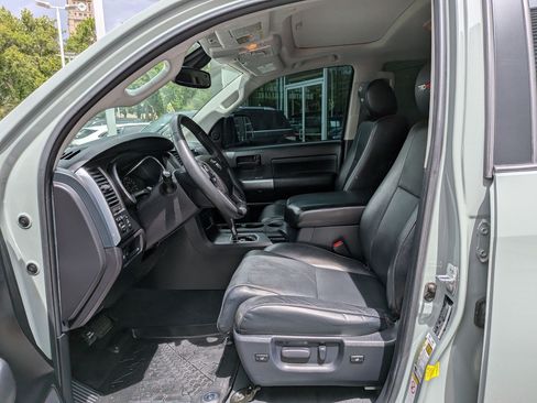 Used 2022 Toyota Sequoia TRD Pro AWD/4WD image 26