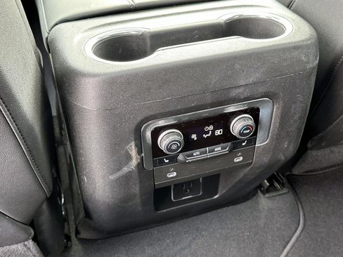 Used 2023 Chevrolet Tahoe LT w/ Luxury Package image 13