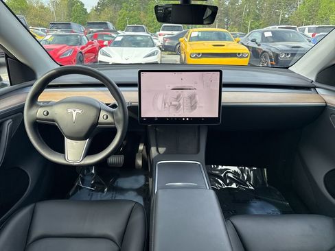Used 2023 Tesla Model Y Long Range image 15