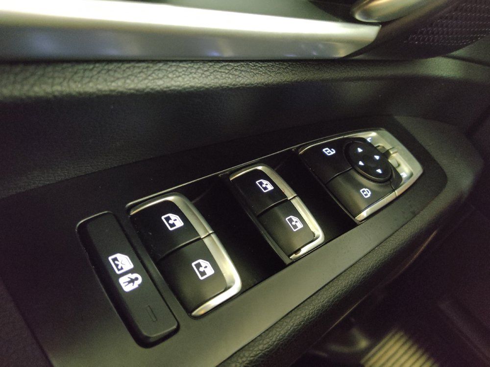 Used 2021 Kia Telluride LX FWD image 27